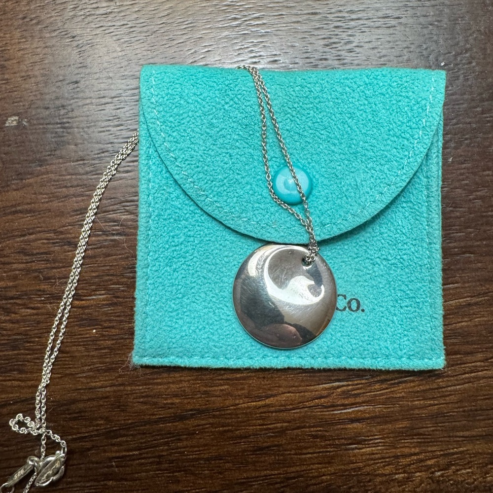 Tiffany & Co Elsa Peretti Round Pendant Necklace
